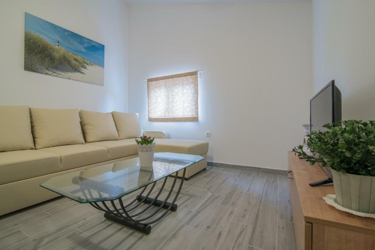 Middle Istra Apartment Pazin Bagian luar foto