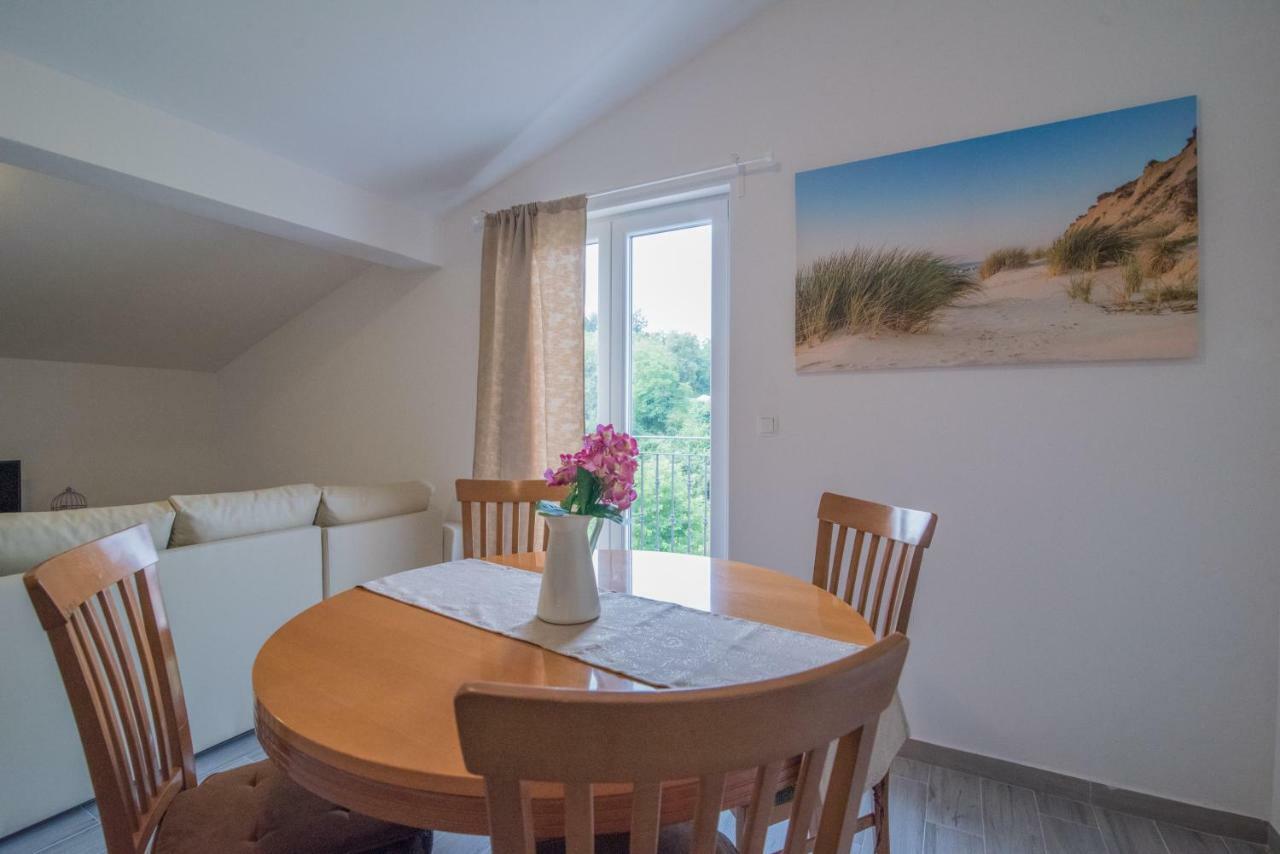 Middle Istra Apartment Pazin Bagian luar foto