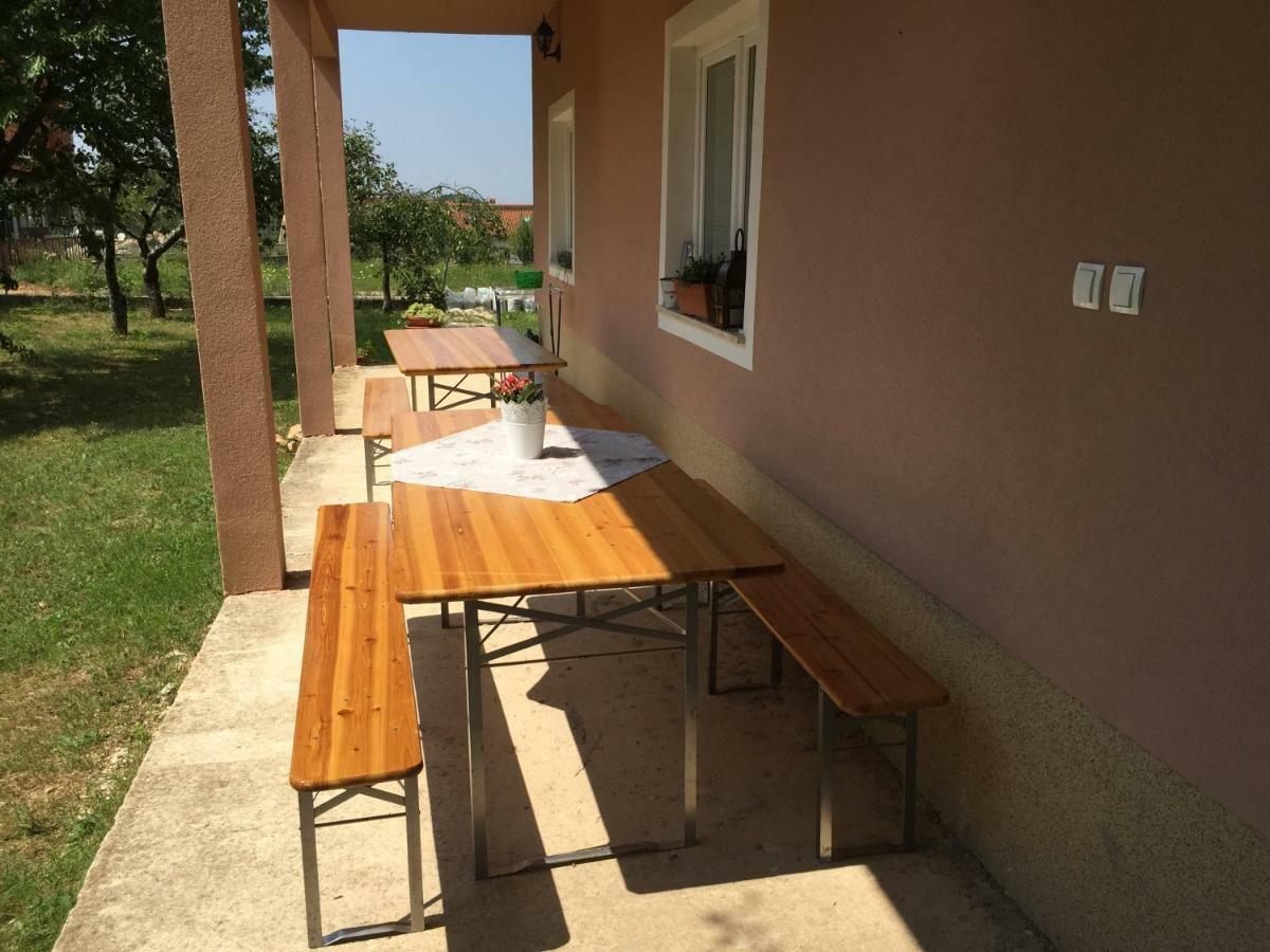 Middle Istra Apartment Pazin Bagian luar foto